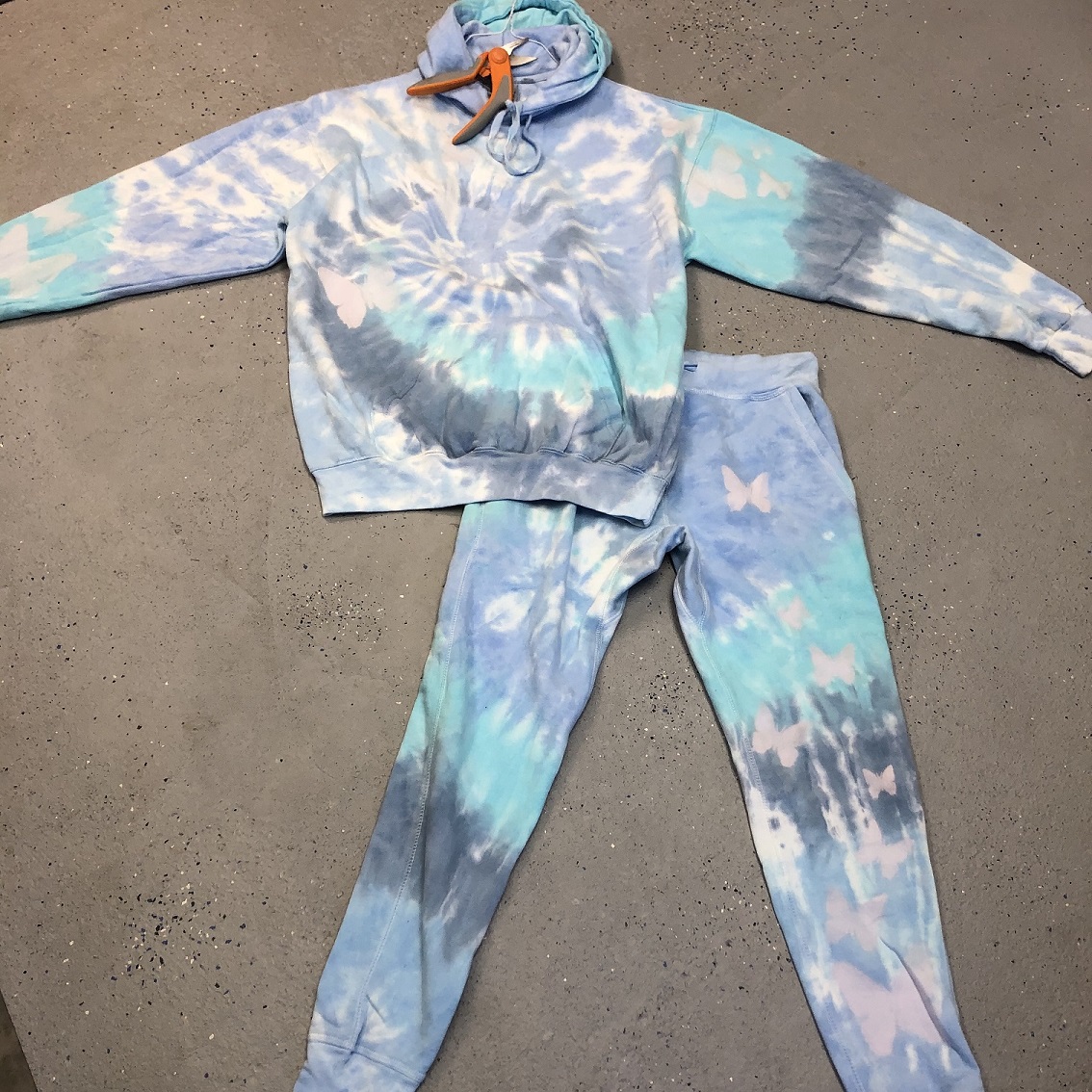match maker marbled hoodie 