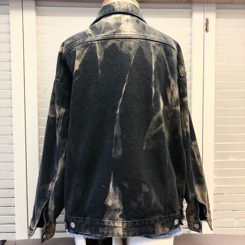 trucker jacket with marble 